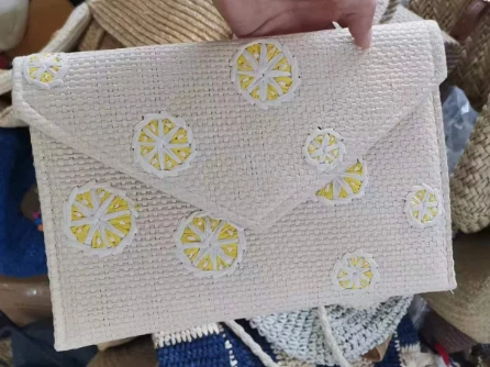 Beg Clutch Wanita Sulaman Kertas