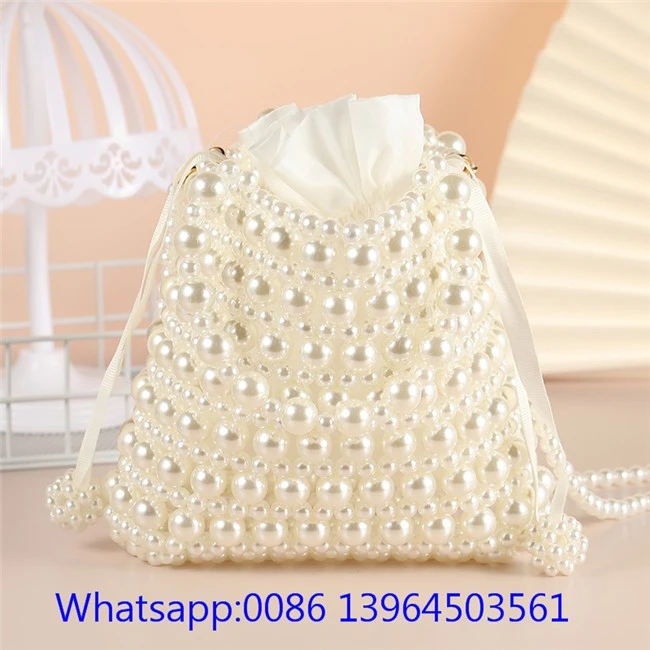 Beg Tangan Mutiara Tiruan Untuk Wanita