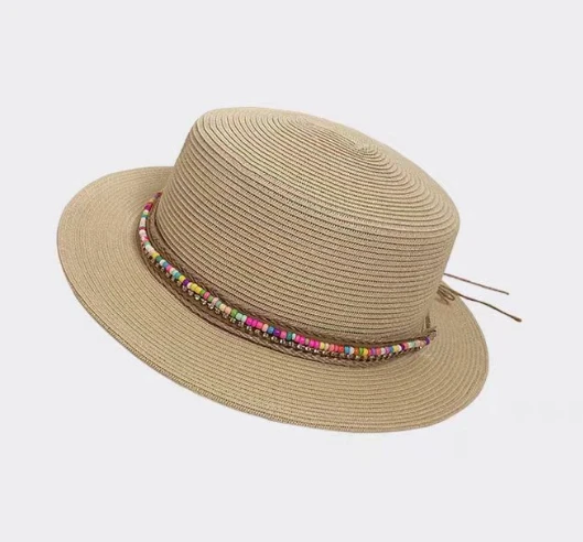 Topi matahari yang lebar untuk wanita