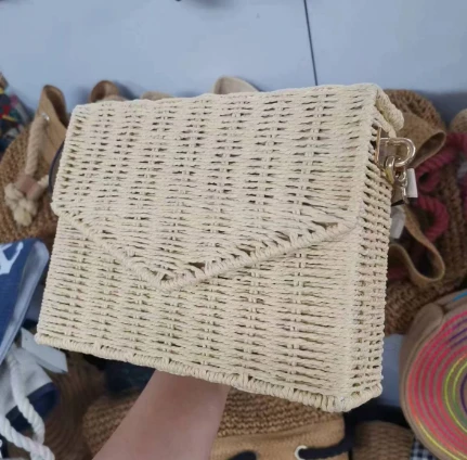 Beg Pantai Wanita Rotan Asli