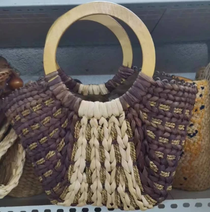 Beg Wanita Tenah Tangan Tangan Gelap