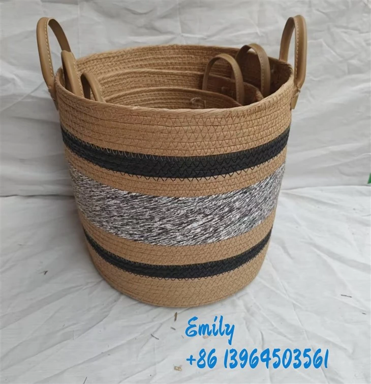 Bakul penyimpanan buatan tangan yang besar
