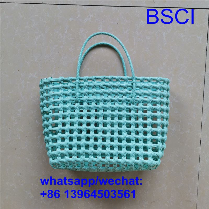 Beg Tote Anyaman Plastik