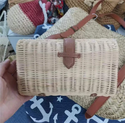 Beg Petang Anyaman Tangan Rotan Kecil