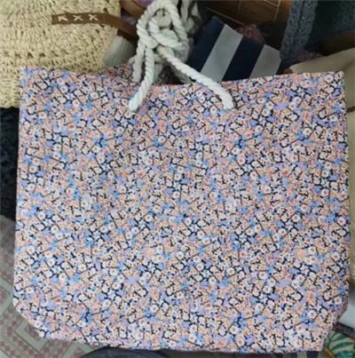 Corak Bunga Big Beach Tote Women Bag