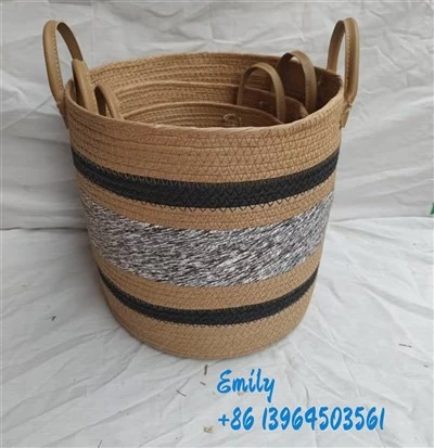 Bakul penyimpanan buatan tangan yang besar