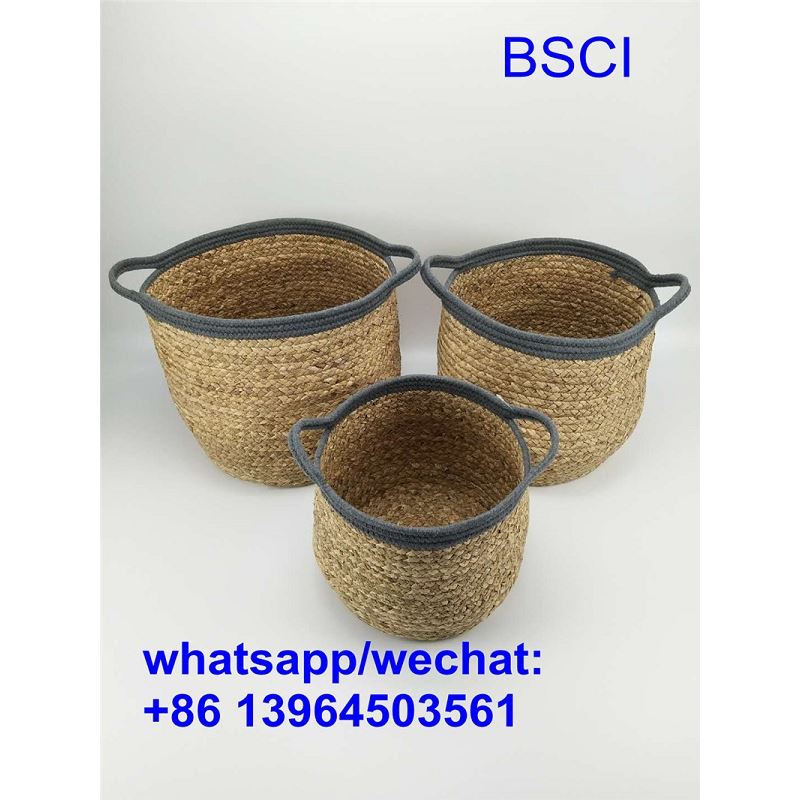 Bakul Penyimpanan Jerami
